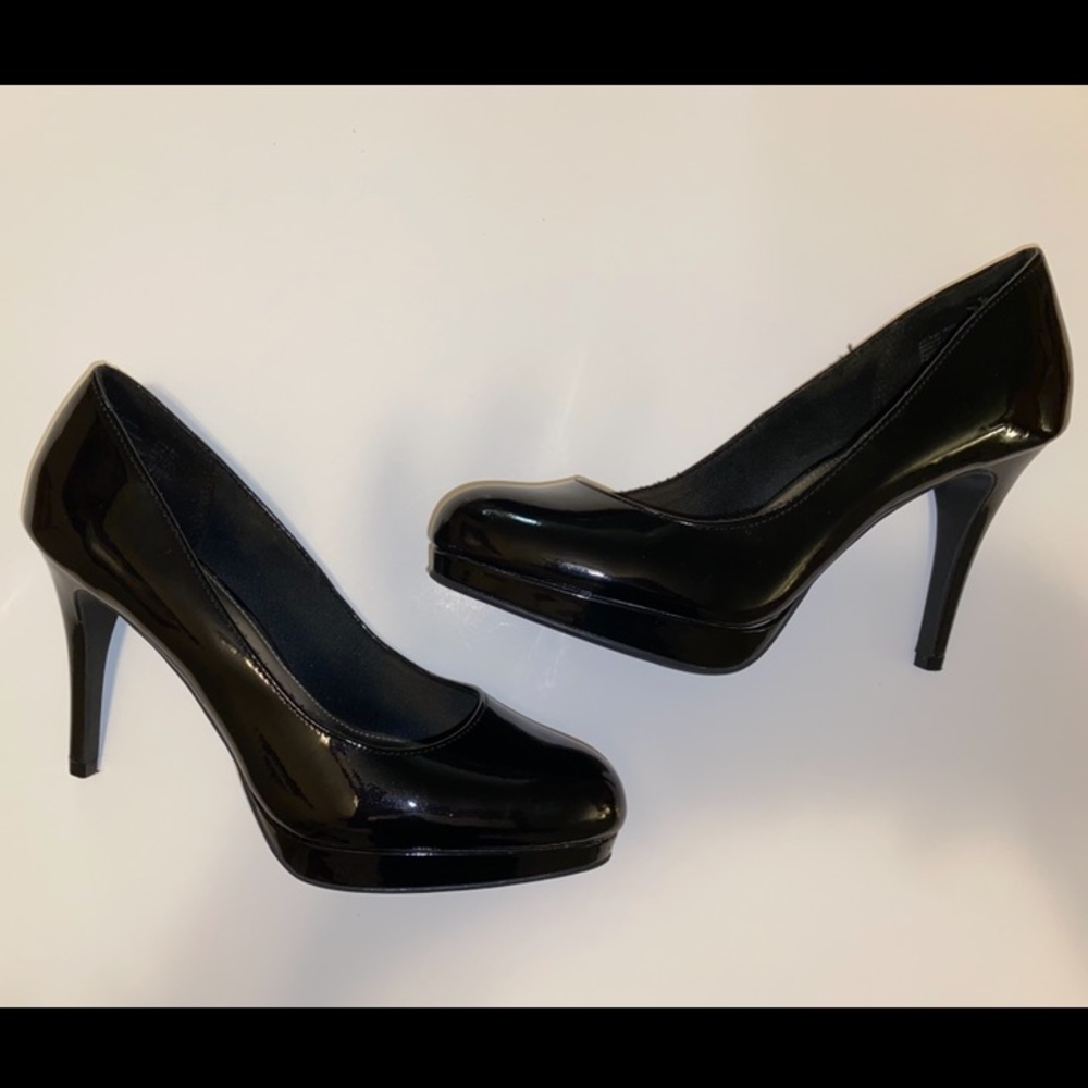 Black heels